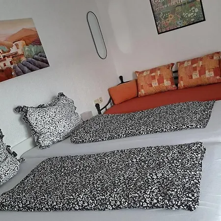 Apartamento Schicke 2 Ganz Zentral Und Ruhig! Naehe Bahnhof!