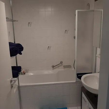 Schicke 2 Ganz Zentral Und Ruhig! Naehe Bahnhof! Apartman Eislingen