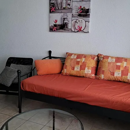 Schicke 2 Ganz Zentral Und Ruhig! Naehe Bahnhof! Apartman