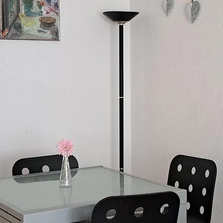 Apartman Schicke 2 Ganz Zentral Und Ruhig! Naehe Bahnhof!