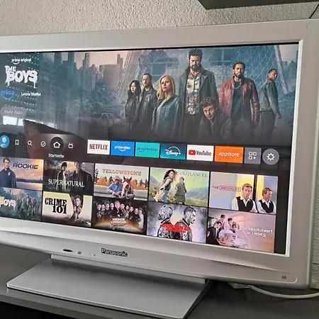 Schicke 2 Ganz Zentral Und Ruhig! Naehe Bahnhof! Apartman *